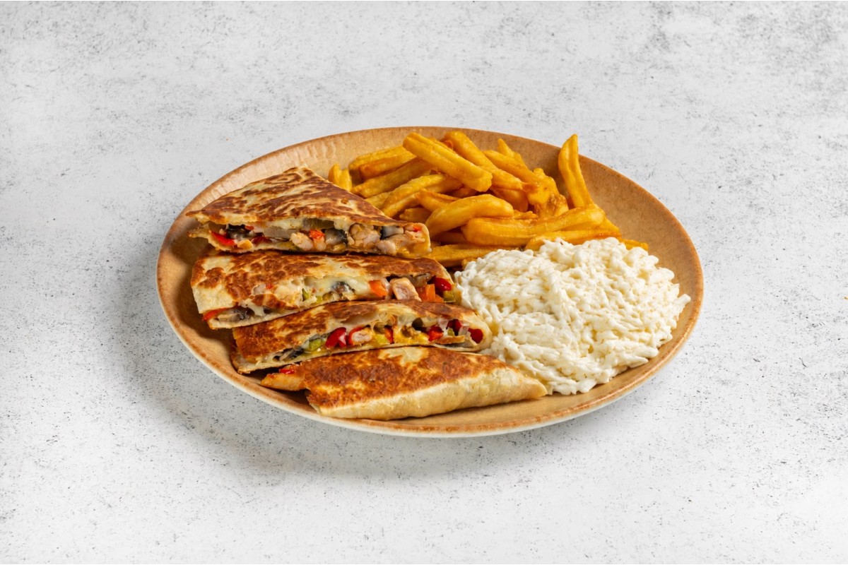 Tavuklu Quesadilla