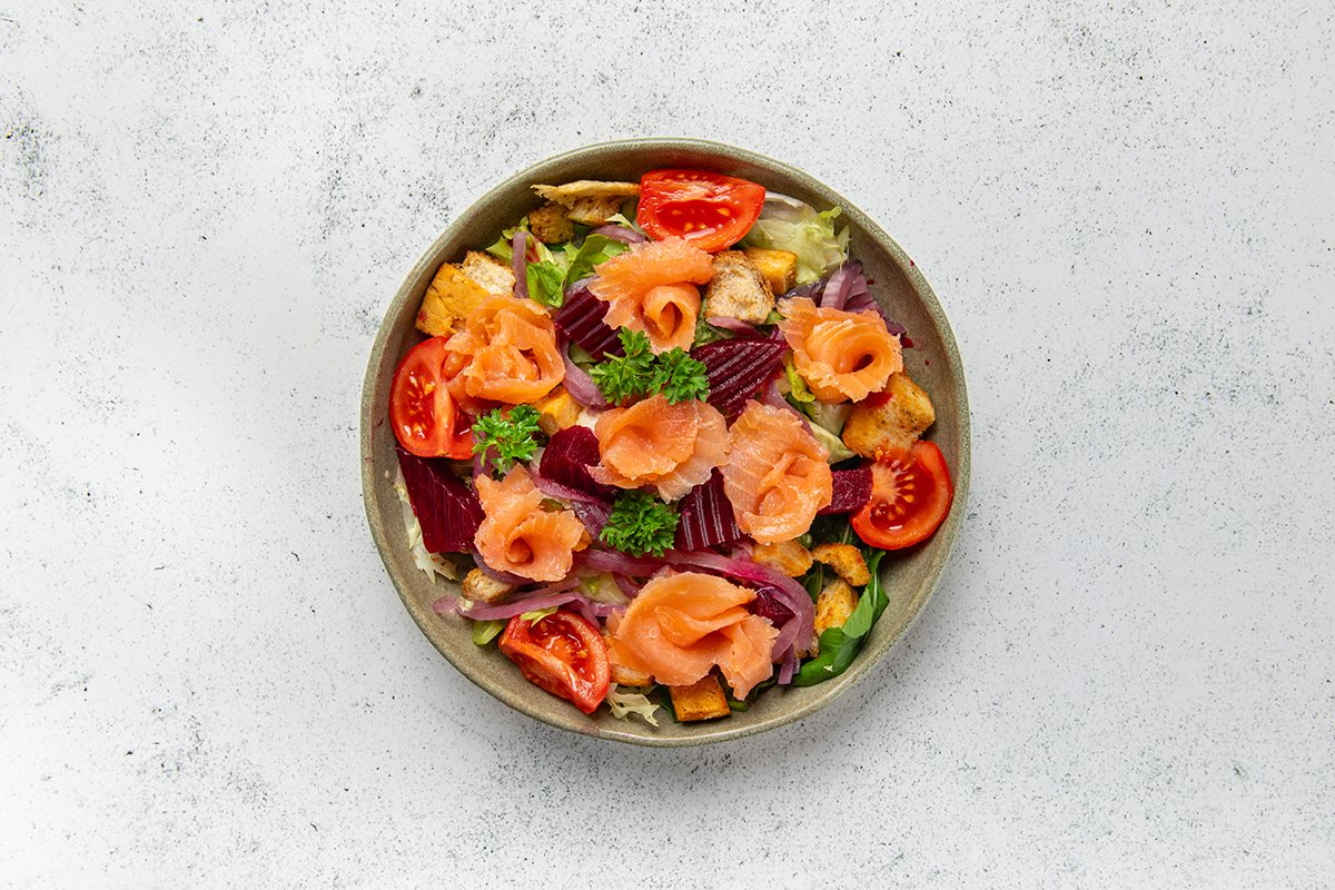 Füme Somon Salata