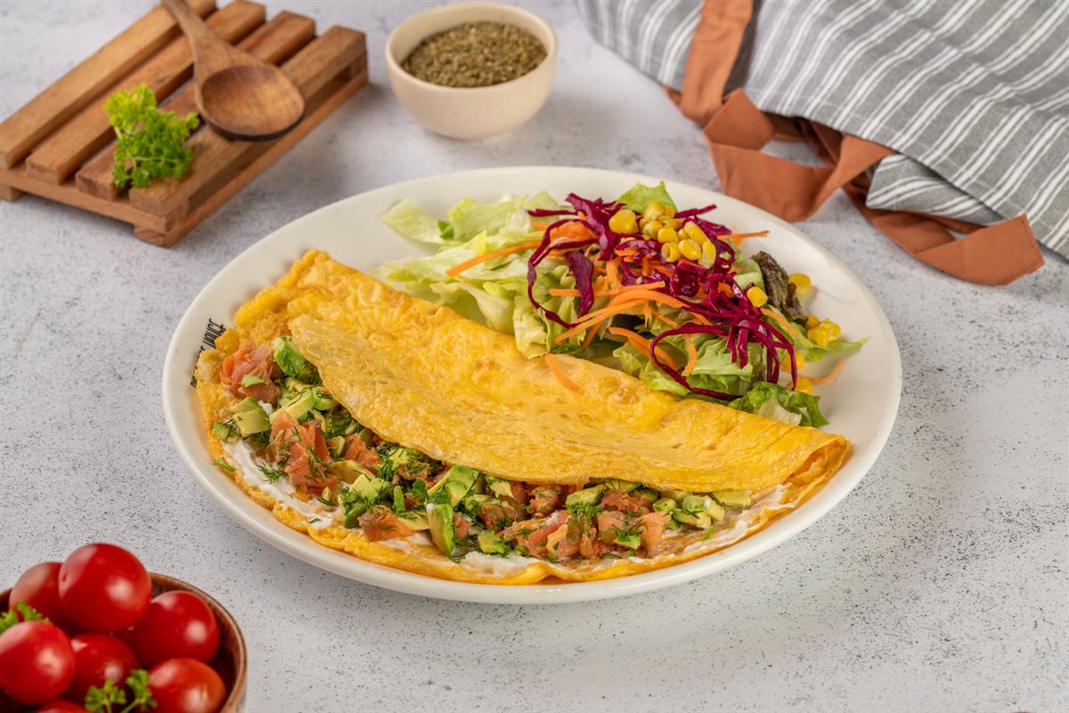 Avokado & Salmon Omlet
