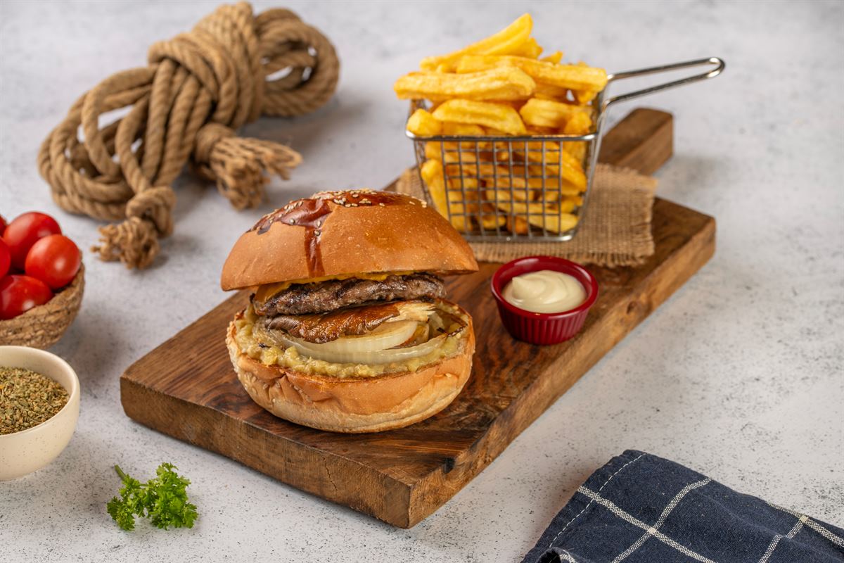 Eli Nazik Burger