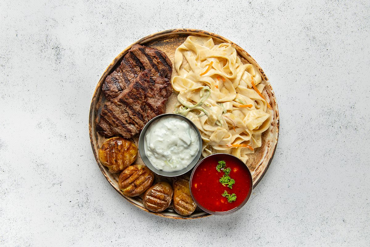 Acılı Meksika Soslu Mantarlı Steak